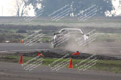 media/Jan-18-2026-CalClub SCCA (Sun) [[8bc6468723]]/Group 5 Race/Turn 1/